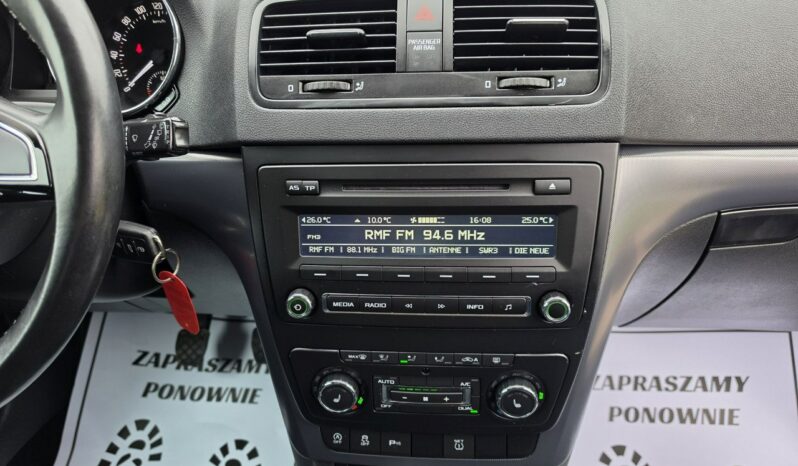 Skoda Yeti 1,4 benzynka z bardzo niskim przebiegiem 42 tyś km !!! full