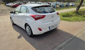Hyundai i30 5 drzwi 1,4 benzynka  99 KM w bardzo ładnym stanie !!! full