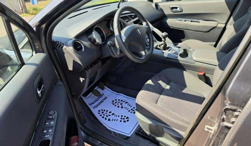 Peugeot 3008 1,6 hdi 115 KM z oryginalnym niskim przebiegiem 126 tys ! full
