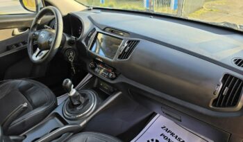Kia Sportage 2,0 crdi 136 KM z dobrym wyposażeniem zarejestrowany !!! full