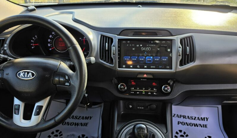 Kia Sportage 2,0 crdi 136 KM z dobrym wyposażeniem zarejestrowany !!! full