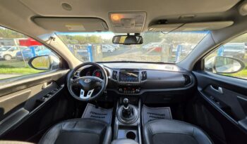 Kia Sportage 2,0 crdi 136 KM z dobrym wyposażeniem zarejestrowany !!! full