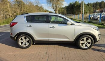 Kia Sportage 2,0 crdi 136 KM z dobrym wyposażeniem zarejestrowany !!! full