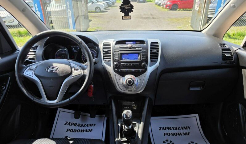 Hyundai ix20 1,4 benzynka 90 KM z niskim przebiegiem 94 tyś km !!! full