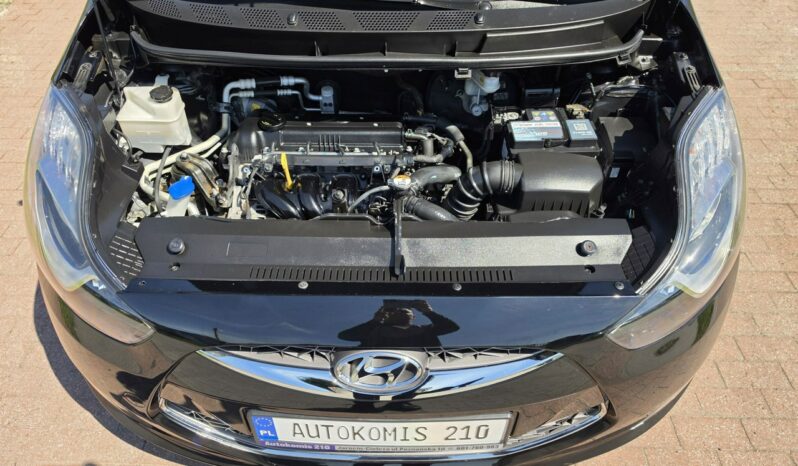 Hyundai ix20 1,4 benzynka 90 KM z niskim przebiegiem 94 tyś km !!! full