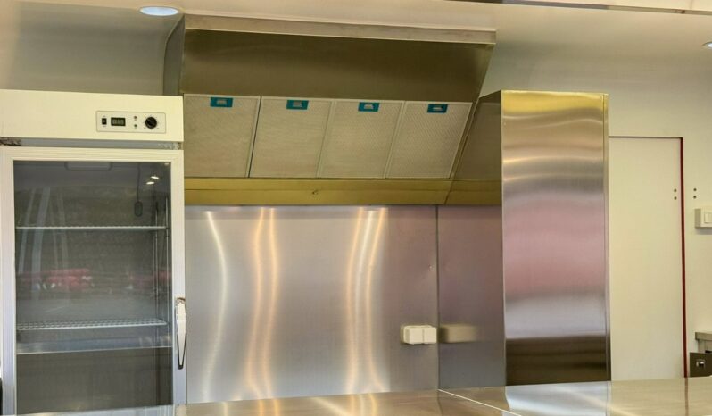 Esselmann Deli Food 400 Nowa przyczepa gastronomiczna z wyposażeniem!! full