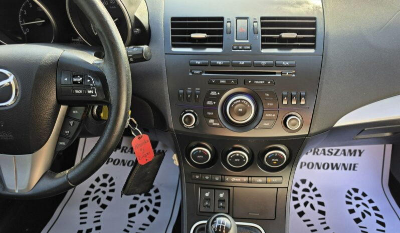 Mazda 3 1,6 benzynka z niskim przebiegiem 148 tyś km !!! full