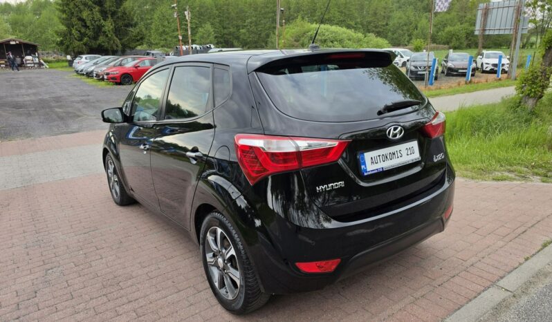 Hyundai ix20 Lift 1,4 benzynka 90 KM z niskim przebiegiem 129 tyś km ! full