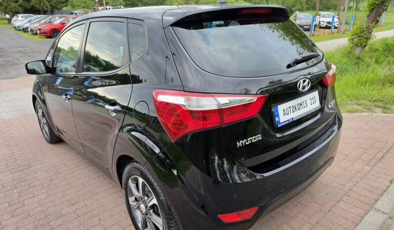 Hyundai ix20 Lift 1,4 benzynka 90 KM z niskim przebiegiem 129 tyś km ! full