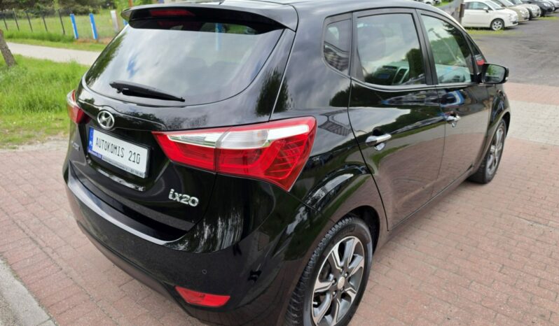 Hyundai ix20 Lift 1,4 benzynka 90 KM z niskim przebiegiem 129 tyś km ! full