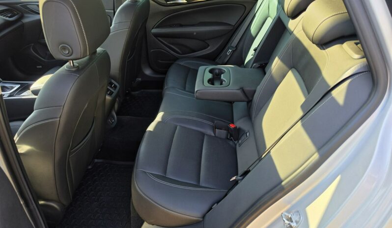 Opel Insignia Sports Tourer 2,0 diesel 210 KM z niskim przebiegiem !!! full