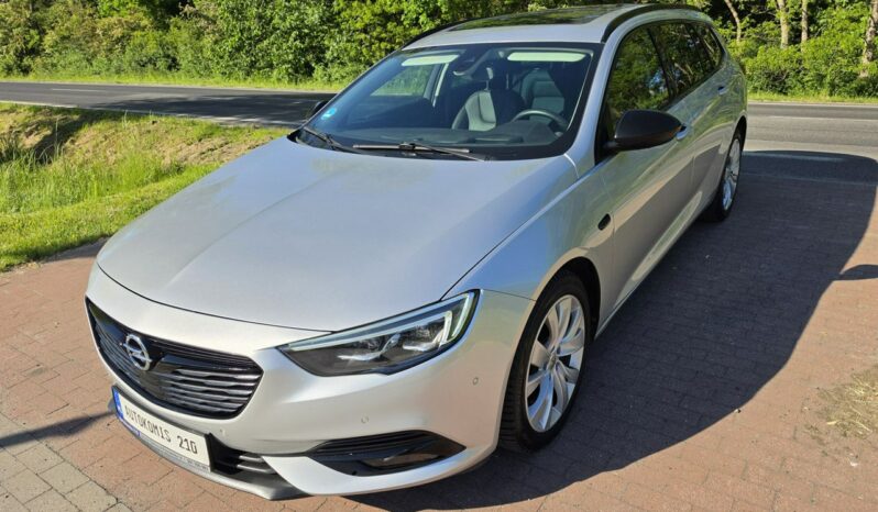 Opel Insignia Sports Tourer 2,0 diesel 210 KM z niskim przebiegiem !!! full