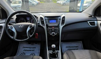 Hyundai i30 5 drzwi 1,4 benzynka  99 KM w bardzo ładnym stanie !!! full