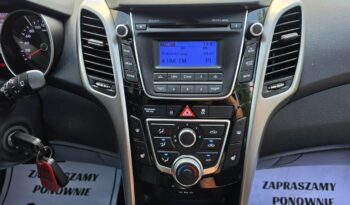 Hyundai i30 5 drzwi 1,4 benzynka  99 KM w bardzo ładnym stanie !!! full