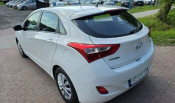 Hyundai i30 5 drzwi 1,4 benzynka  99 KM w bardzo ładnym stanie !!! full