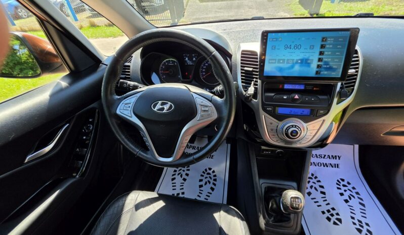 Hyundai ix20 1,4 benzynka 90 KM z niskim przebiegiem 94 tyś km !!! full