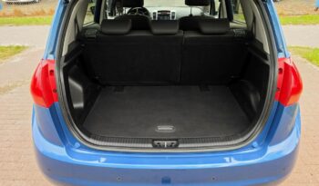 Kia Venga 1,4 diesel w ładnym kolorze niski przebieg 141 tys km ! full