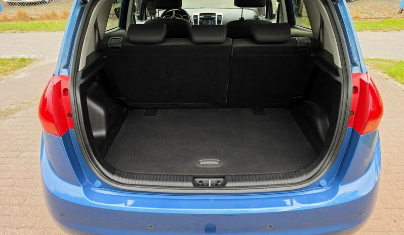 Kia Venga 1,4 diesel w ładnym kolorze niski przebieg 141 tys km ! full