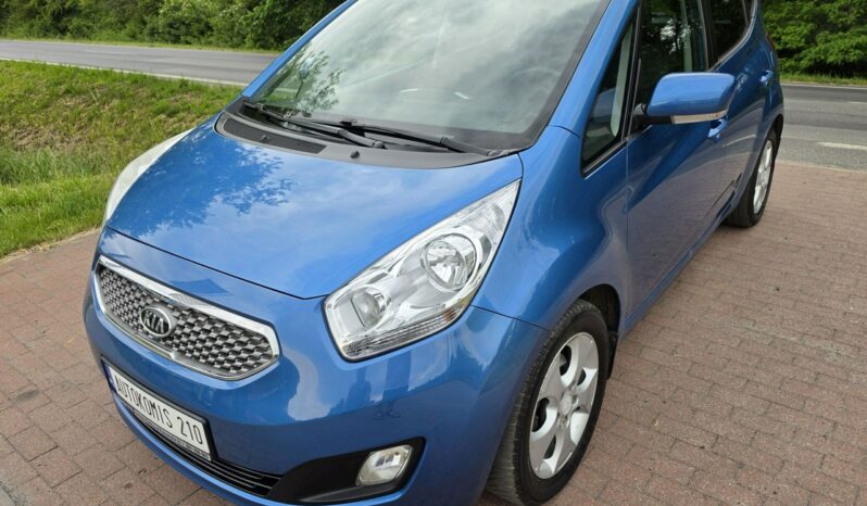 Kia Venga 1,4 diesel w ładnym kolorze niski przebieg 141 tys km ! full