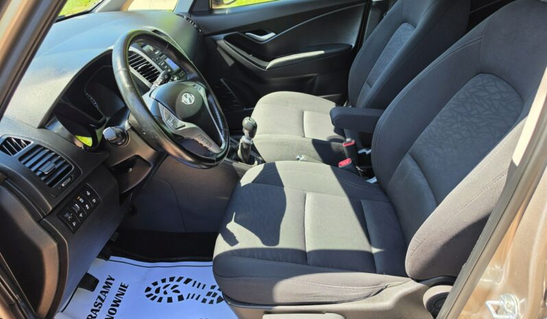 Hyundai ix20 Lift 1,6 benzyna z niskim przebiegiem 149 tyś km! full
