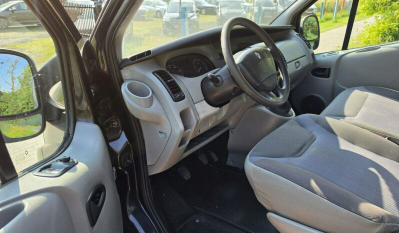 Renault Trafic II lift 2,0 dci 90 KM !!! full