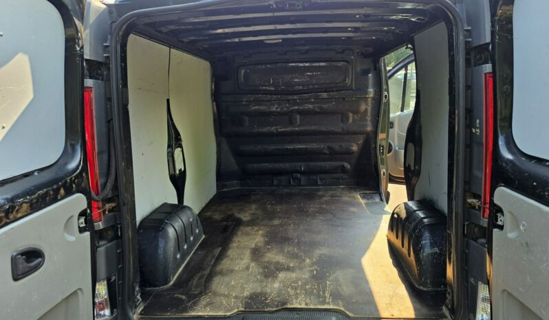 Renault Trafic II lift 2,0 dci 90 KM !!! full