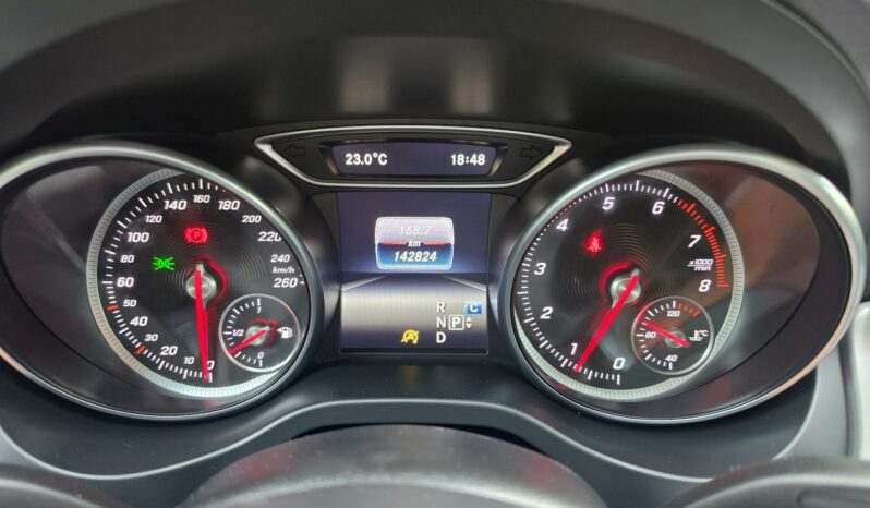 Mercedes GLA 220 4 Matic pakiet AMG 2,0 benzyna automat 142 tyś km ! full