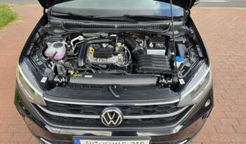 Volkswagen Taigo benzynka z bardzo niskim przebiegiem 22 tyś km !!! full